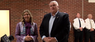 Primera dama con el senador estatal Travis Hackworth